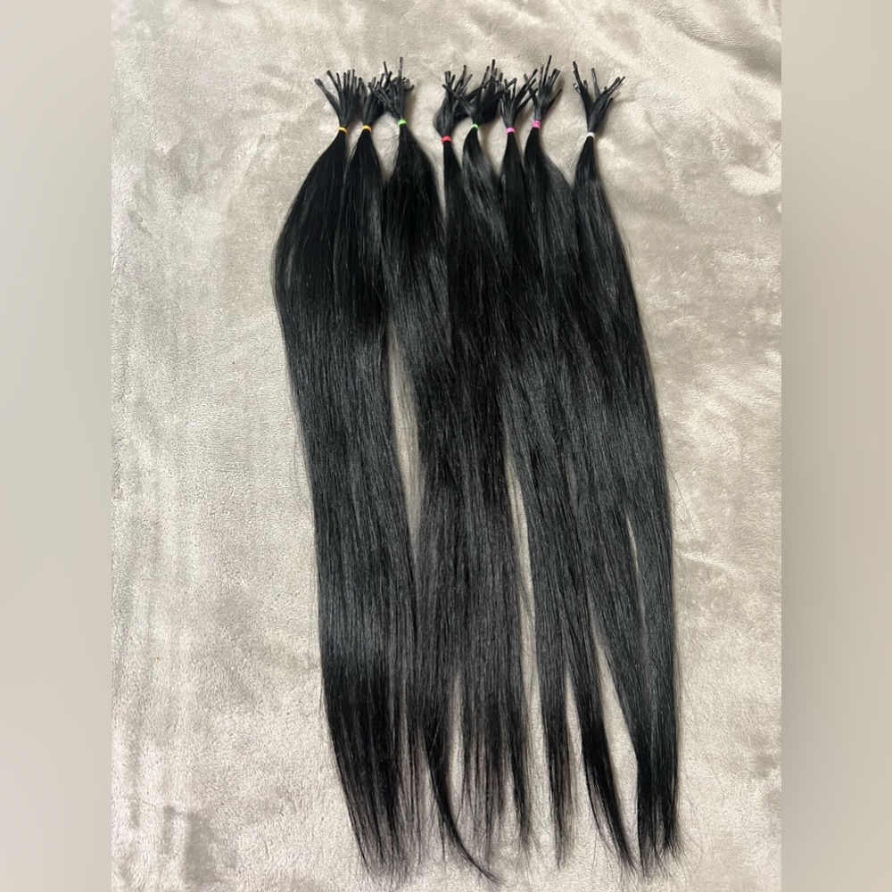 Babe Hair Extensions. Black . 22 inches.